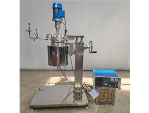 0.5L高溫高壓不銹鋼手動升降翻轉(zhuǎn)實(shí)驗(yàn)釜已完工發(fā)往廣東